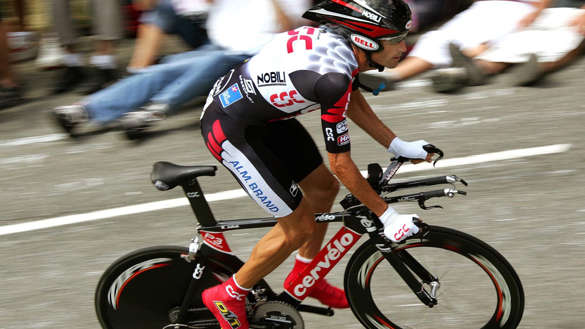 开云体育博彩-“中超联赛转播观看人数创新高”，中超转播安排